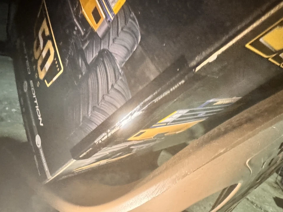 Traxxas Bigfoot 4x4 BL2s Edición 50 Aniversario Nueva Caja Sellada Foto 2 de 4