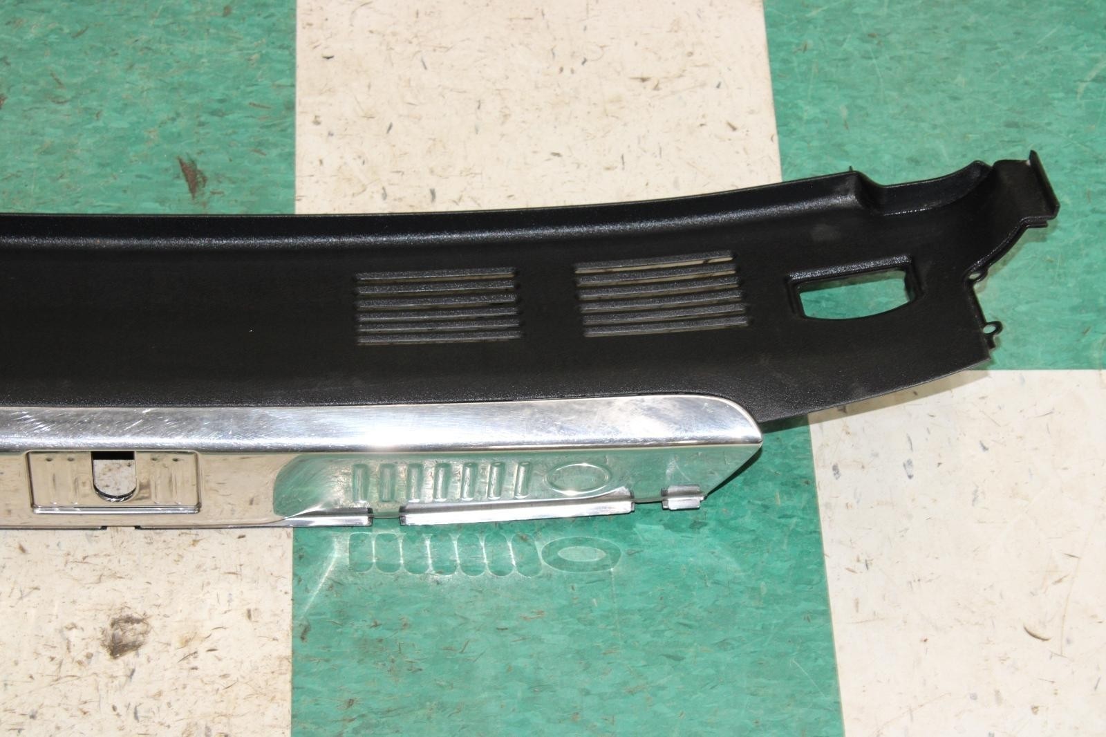 14-18 Flying Spur Black Rear Trunk Hatch Interior Entry Sill Scuff Trim Panel OE