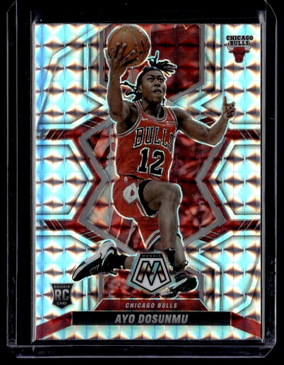 2021-22 Panini Mosaic Silver Prizm Ayo Dosunmu RC Chicago Bulls #233