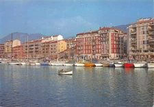 06-NICE-N�4251-B/0143