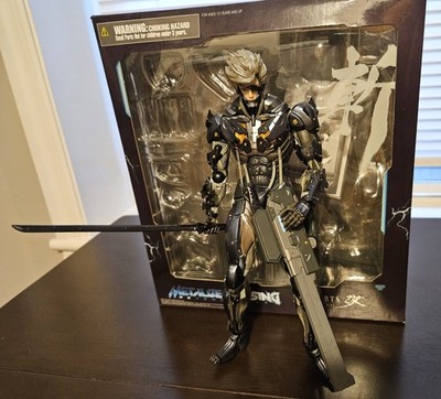 Square Enix Play Arts Kai Raiden Metal Gear Rising Figure Boxed