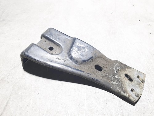 VW PASSAT B6 3C2 Kotflügelhalter vorne rechts 3C0821142 2.00 Diesel 17661522