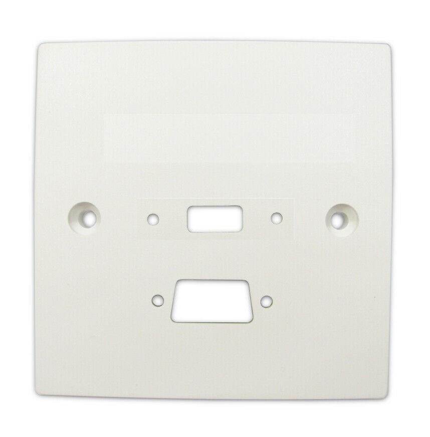 Pre Drilled Mounting Wall Faceplate for USB & SVGA Panel Stub White [005665]