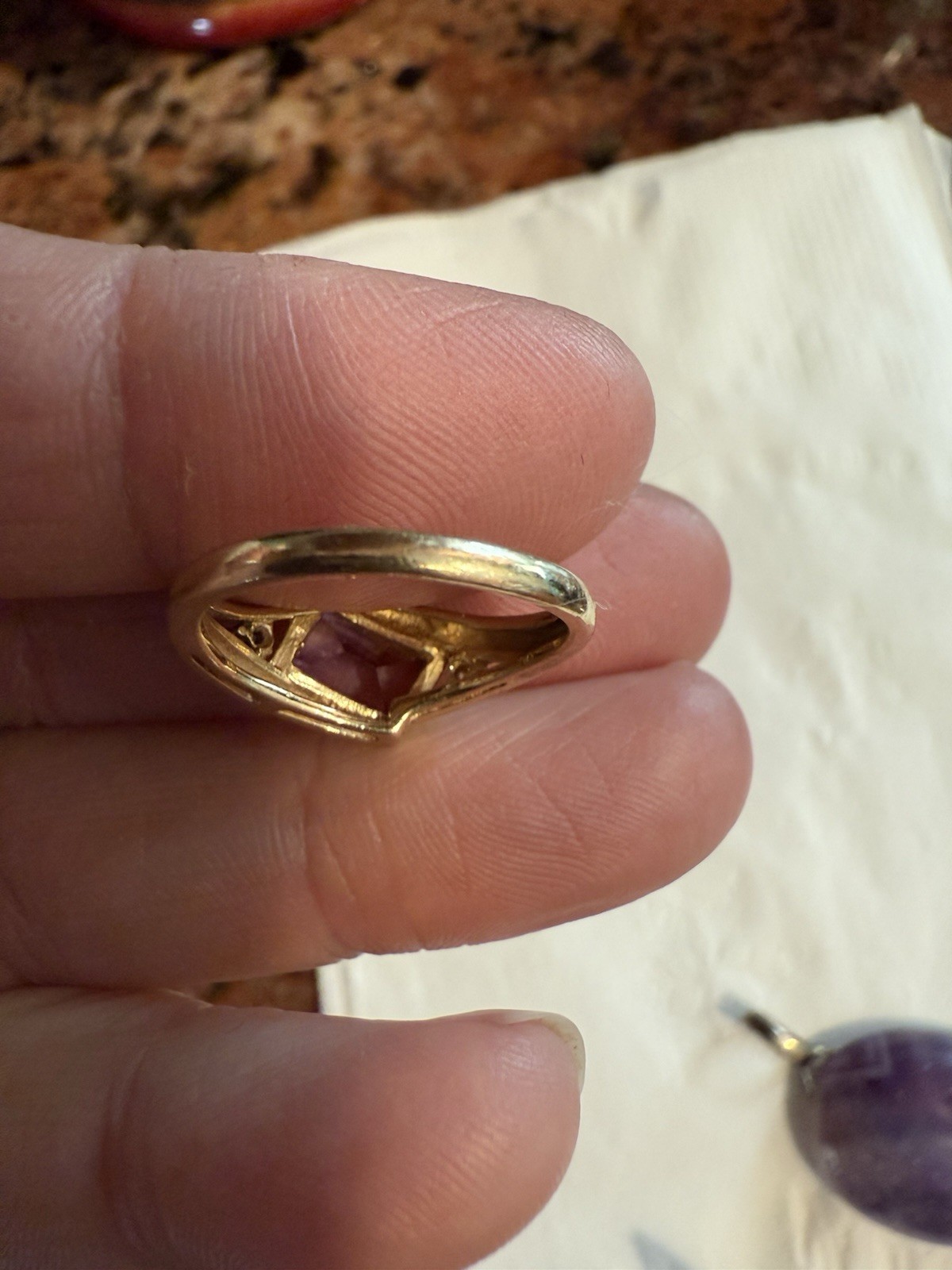 14k Yellow Gold Ring Rectangular Amethyst Bezel D… - image 4