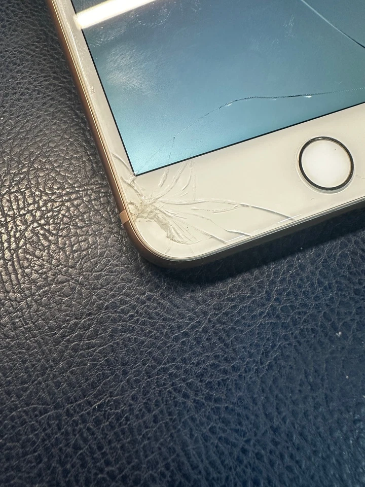 Apple iPhone 8 Plus - 64GB - Rose Gold (Unlocked) A1897 (GSM) - Image 4 of 4