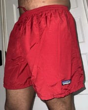 VTG Patagonia Men s Size Med Solid Red Nylon 4.5 Baggies Shorts Lining Removed