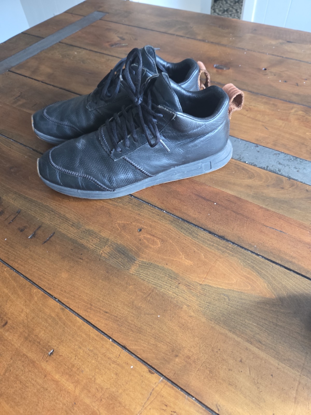 York Athletics The Henry Mid Trainer Leather Black Gym Shoes Mens 9.5 Womens 11 image 3