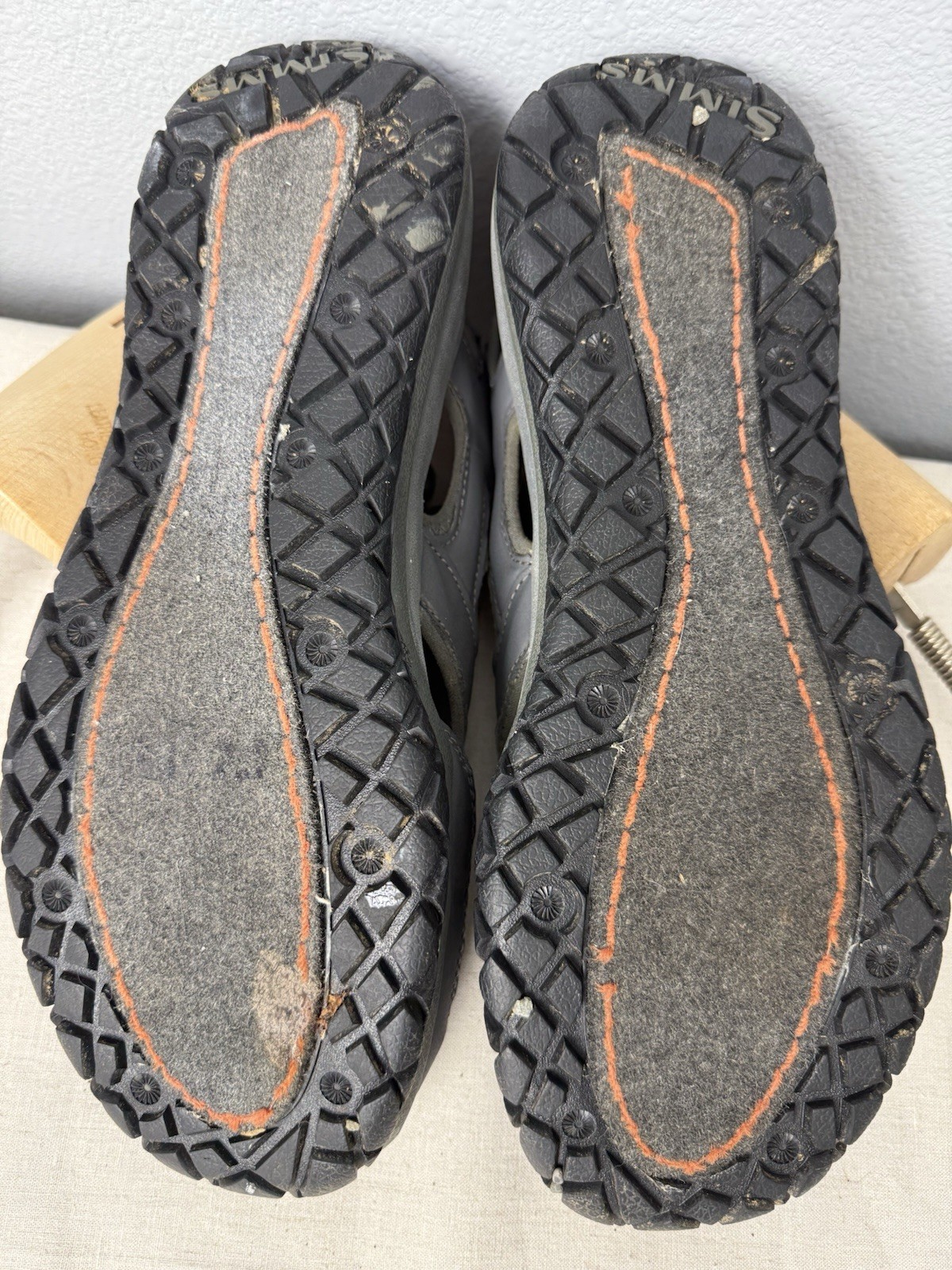 SAOLA SIMMS RipRap Uomo 12 Grigio Scarpe da Pesca a Mosca Waders Suole in Feltro Sandali