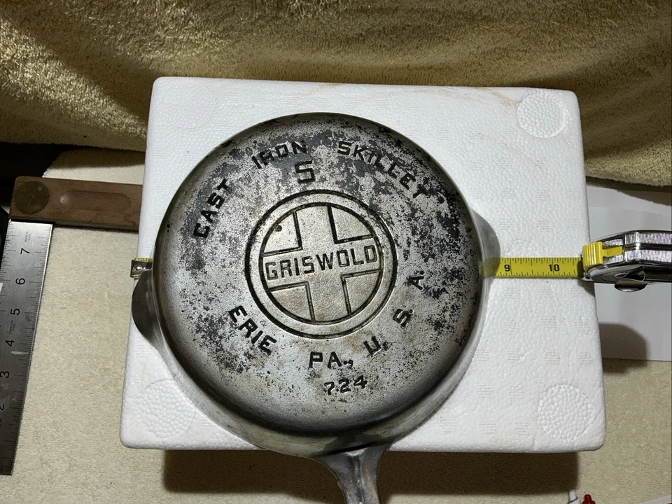 Griswold No. Sartén de hierro fundido 5 724 Erie PA EE. UU. Foto 4 de 4