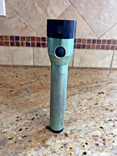 Streamlight Stinger with LED Upgrade, ac charger