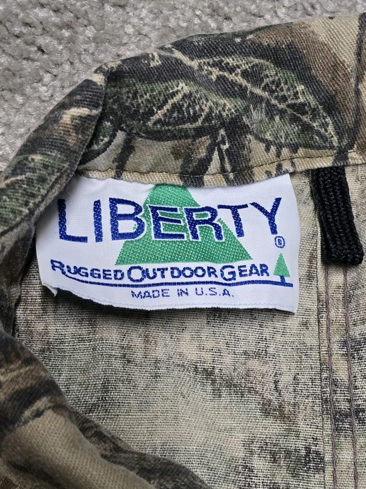 90s Vintage Liberty Coveralls Real Tree Camouflage Mens Sz M Regular (38-40) USA - Image 4 of 4