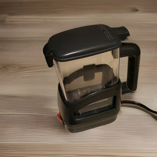 12V Portable  Smart Car Pot with Handle and Power Cord for Vehicle Use 20 oz.