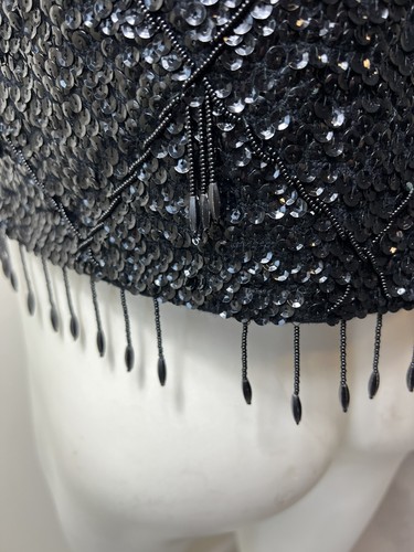 Vintage Black Heavily Beaded Top Size Medium Made Hong Kong Wool Lined - Picture 7 of 9