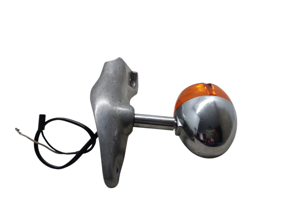 COPPIA FRECCE E SUPPORTI POSTERIORI ORIGINALI TRIUMPH THUNDERBIRD 900 1996/2000 Foto 2 de 4