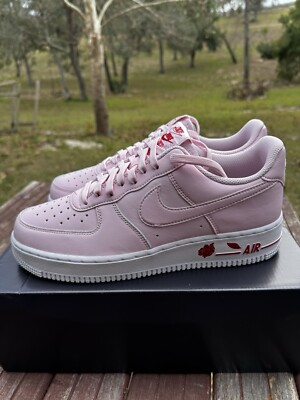 NIKE AIR FORCE 1  07 LX PINK FOAM  HAVE A NIKE DAY  SIZE MNS 10/WMNS 11.5