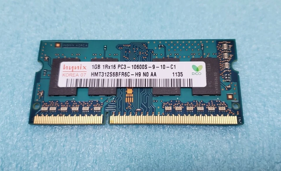 HMT312S6BFR6C-H9 GENUINE HYNIX LAPTOP MEMORY 1GB PC3-10600 ) - Image 2 of 3