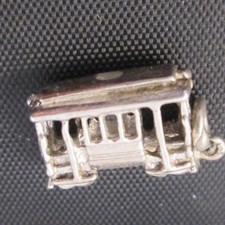 DIJE TROLLEY CAR VINTAGE PLATA ESTERLINA