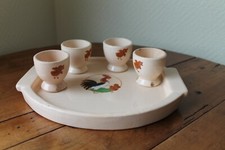 ancien service à coquetiers -