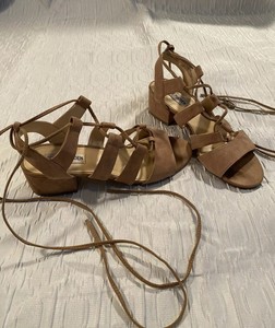 steve madden nude chunky heel