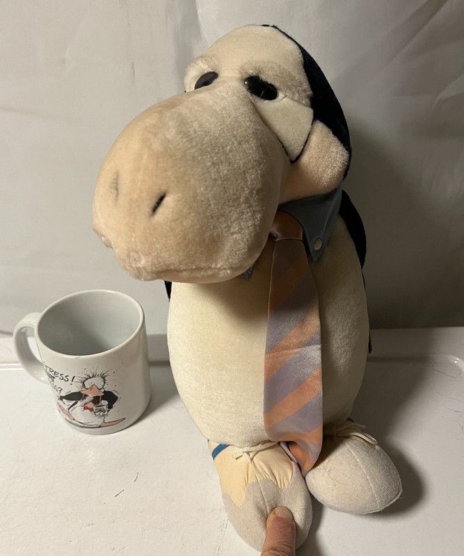 Opus 1985 Dakin plush Yuppie Phase & Opus coffee mug
