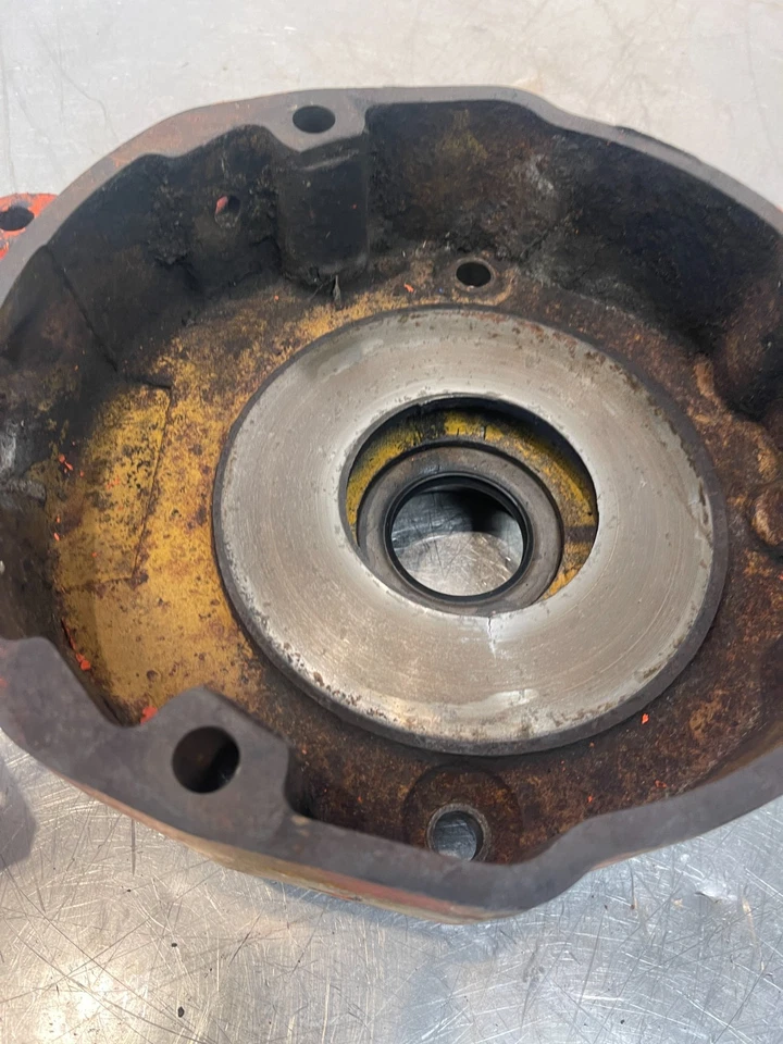 1966 Allis Chalmers 190 XT Gas Tractor Brake Housing AM4989-2 - Image 2 of 4