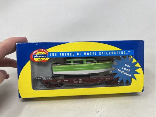 Coche plano Athearn HO RTR 96313 Santa Fe 40' con carga para barco #97076 nuevo en caja | Zustand: New