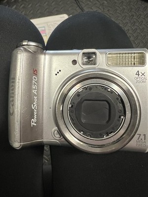 Canon PowerShot A570 IS 7.1MP Digital Camera   Tested Working w/ Batteries