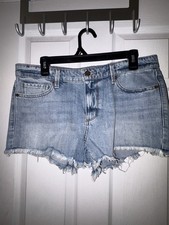 Lucky Brand The Cut Off Women's Light Blue Denim Shorts Size 10 Frayed Hem