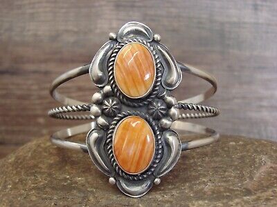 Stunning Vintage Native American Navajo Tiger's Eye Sterling Silver Bracelet Stunning Vintage Native American Navajo Tiger's Eye Sterling Silver Bracelet