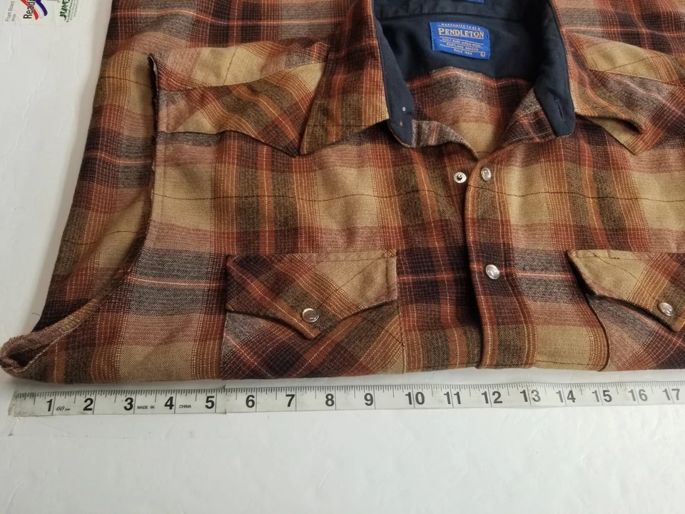 Vintage Pendleton 100% Virgin Wool Shirt Mens Large Button Sleeveless Cut Off - Image 3 of 4