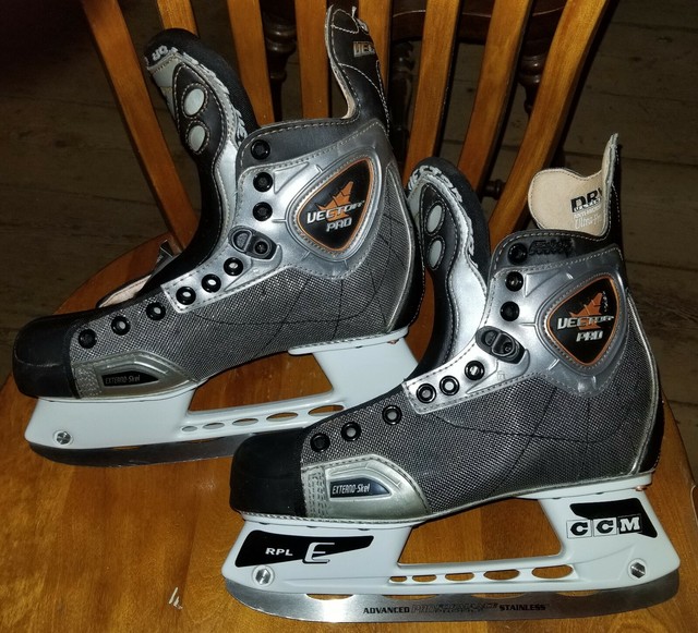 ccm vector pro skates