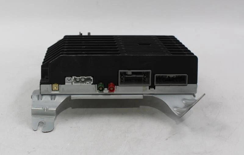 Audio Equipment Radio Fits 2021 HONDA PILOT OEM #17641 - Image 4 of 4