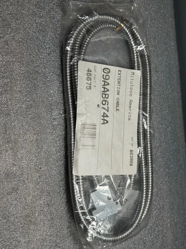 NEW IN BAG MITUTOYO EXTENTION CABLE 09AAB674A 2M