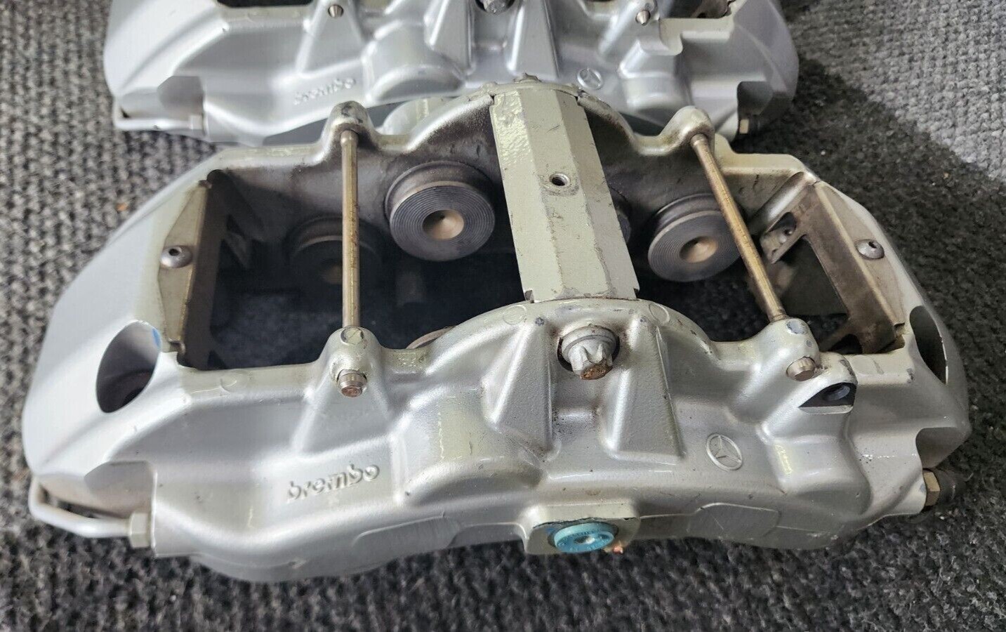 Mercedes-Benz SLR McLaren OEM Front Brake Calipers PN#s 1994200183 1994200283
