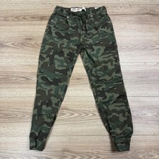 NWT Levi's Youth Camo Jogger Pants Stretch Slim Elastic Cuff Boys - Size 10