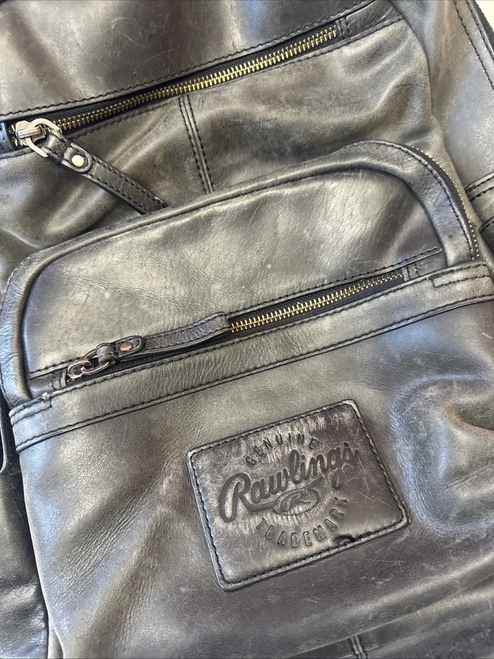 Rawlings Estonia Genuine Leather Black Backpack Rugged Distressed 16.5” x 12” - Image 2 of 4