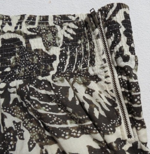 Banana Republic Damen oliv bedruckt hauchdünn 100 % Baumwolle gefüttert Rock Größe L gebraucht, in einwandfreiem Zustand - Bild 5 von 6