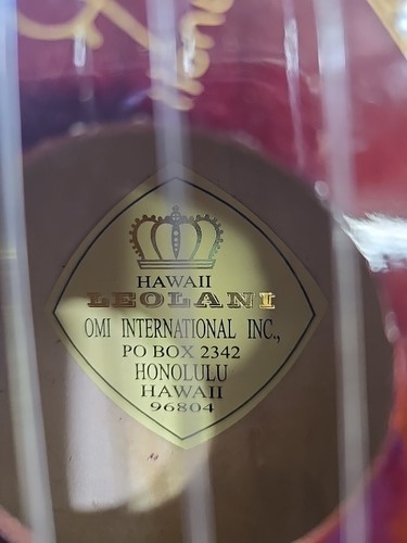 The Ukulele Omi International Inc. Omiintl Honolulu Hawaii 2002 4 String Band - Picture 9 of 9