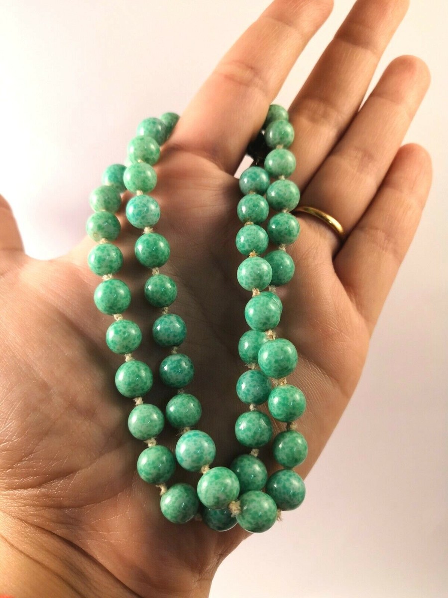 Art Deco 1920s 1930s Czech Jade Peking Glass Hand Knotted Necklace