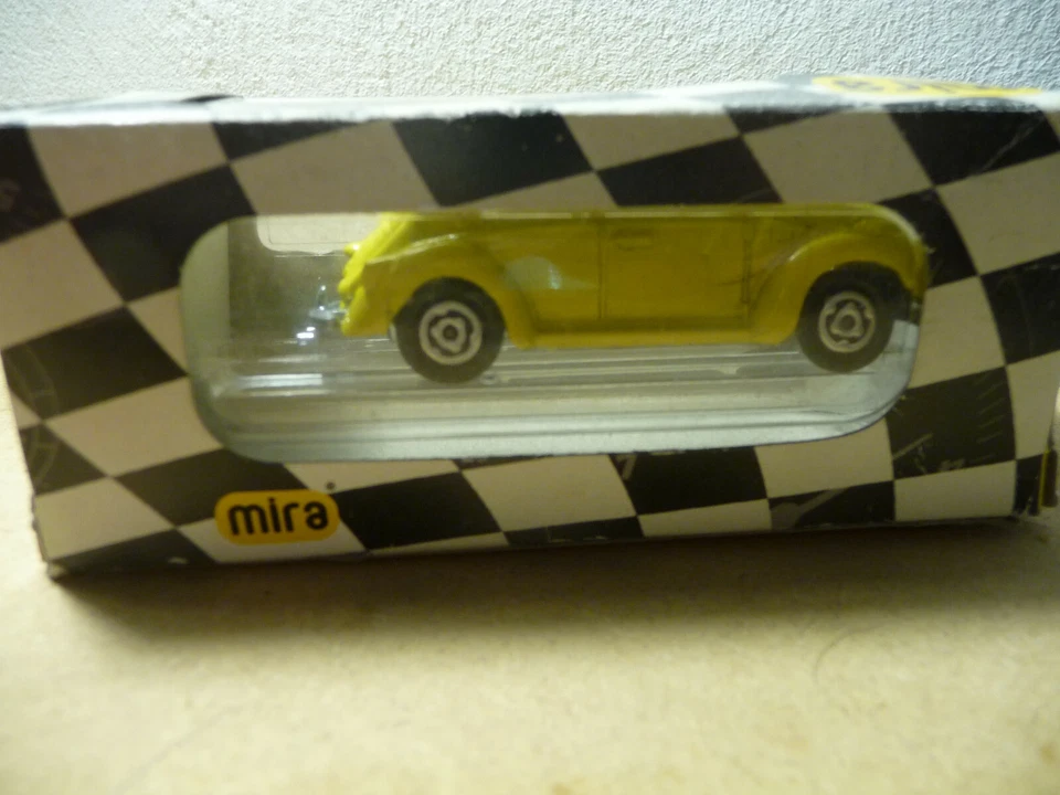 mira wolkswagen coccinelle herbie kafer 1/60 - Photo 3/3