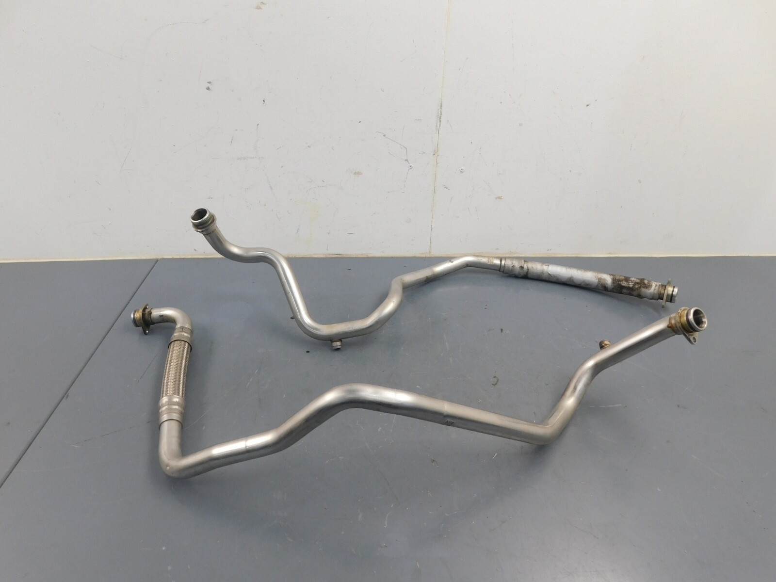 2017 18 19 20  Audi R8 V10 Plus Oil Sump Reservoir Tank / Cap / Hoses #3300 Q1