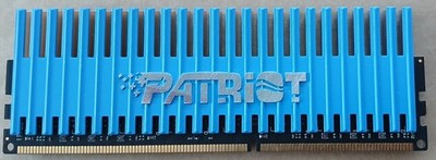 Patriot Extreme Performance Viper Series DDR3 1333 (7-7-7-20)  PVT312G1333 LLHK