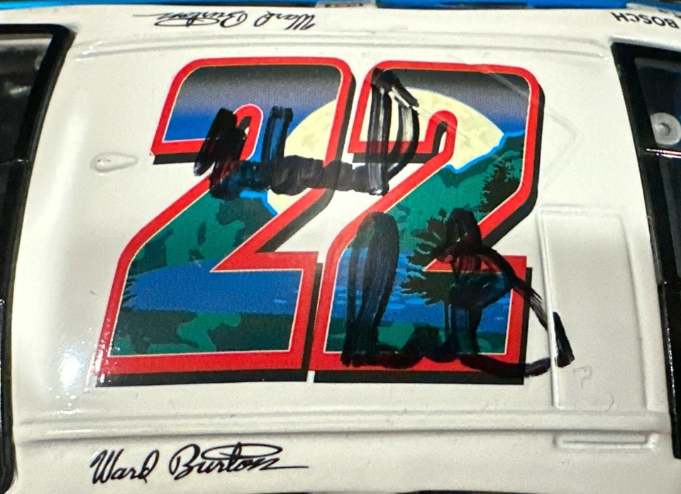 2002 Ward Burton Autographed Wildlife Foundation 1:24 NASCAR Racing Champions - Image 3 of 4