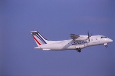 Dia F-GNBS Dornier Do-328-110 Air France Flugzeug 35mm ungerahmt O153-7-1