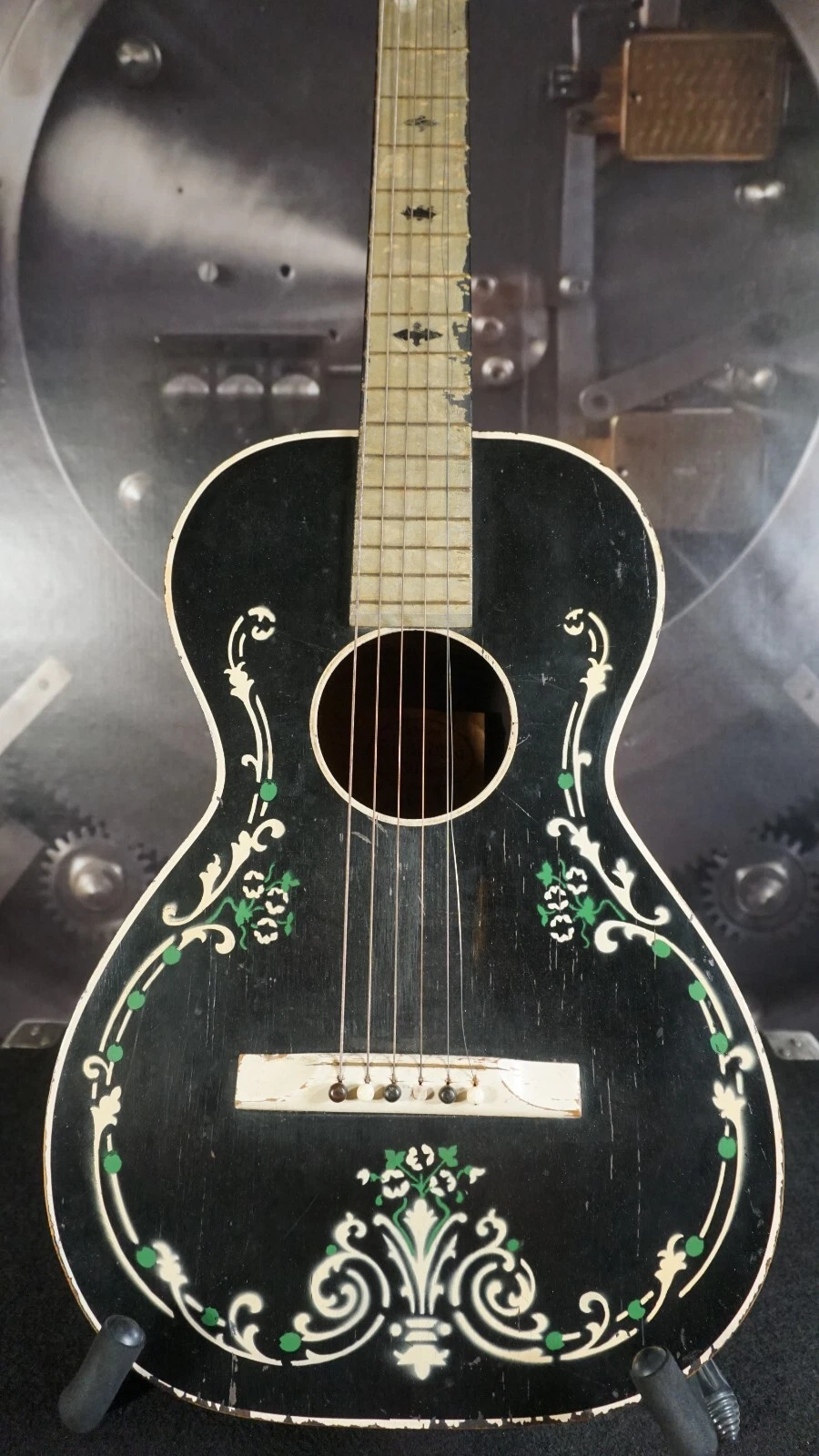 Picture 4 of 16