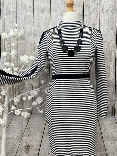 Karen Millen Blue And White Stretchy Dress With Long Sleeves Size 14. - Picture 3 of 14