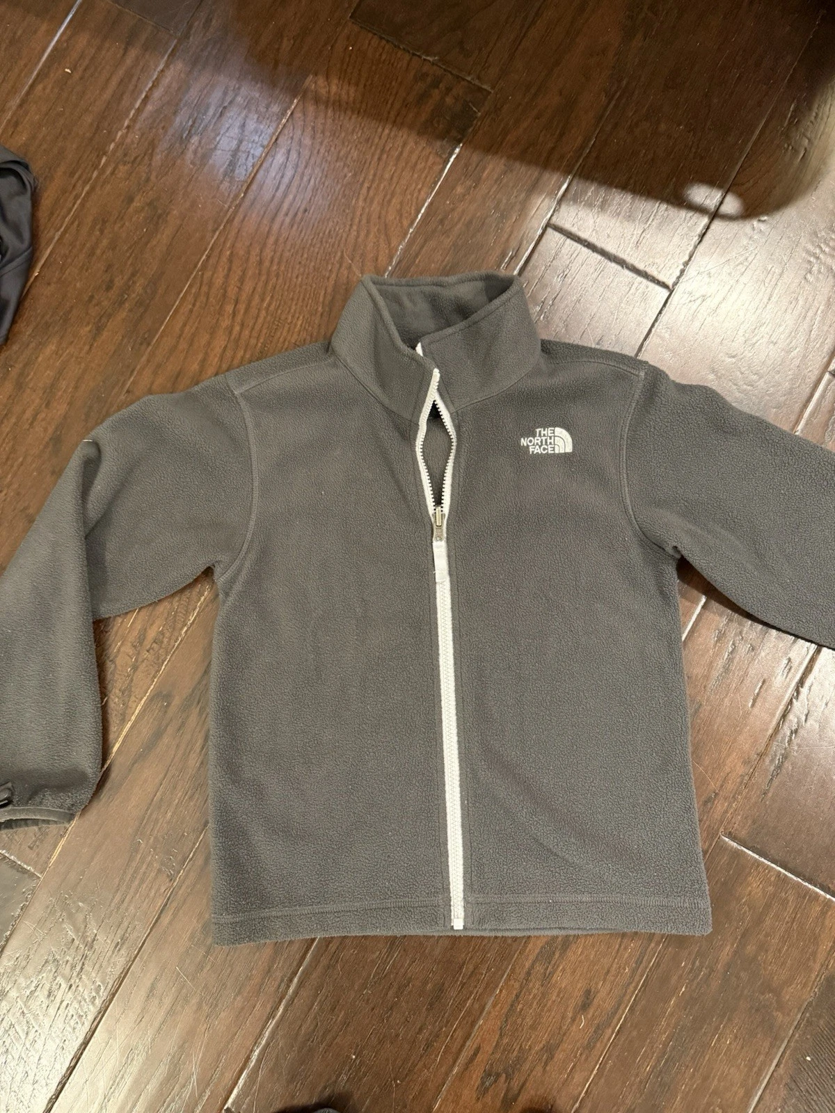 North Face Zip Up Fleece - Youth Small 7/8 - Grey