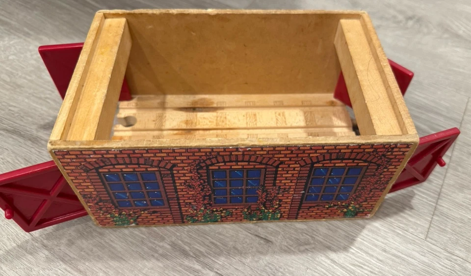 Thomas & Friends THE WORKS taller de reparación de motores ferrocarril de madera vía de tren Foto 3 de 3