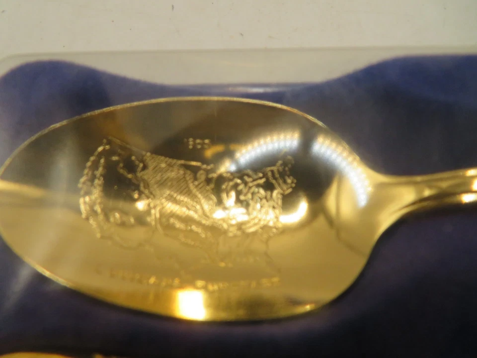 LOTE 3 CUCHARAS Montaje Vernon John Marshall Justicia Louisanna Cuchara Puro TONO DORADO Foto 4 de 4