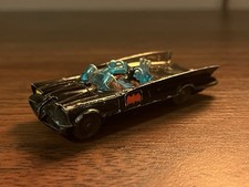 1966 Husky Models Batmobile With Batman & Robin & Working Turbine Jet Exhaust